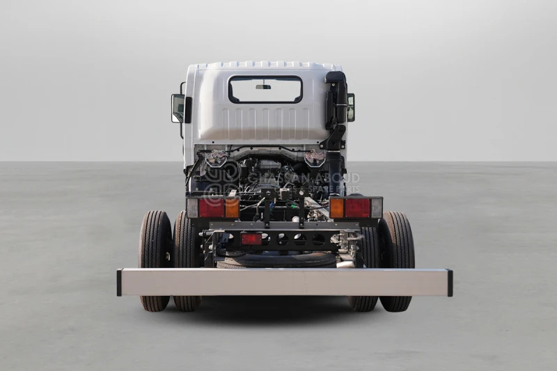 Isuzu NPR 75K with DAB 4x2 Long Chassis - Camión chasis: foto 3 Isuzu NPR 75K with DAB 4x2 Long Chassis - Camión chasis: foto 3