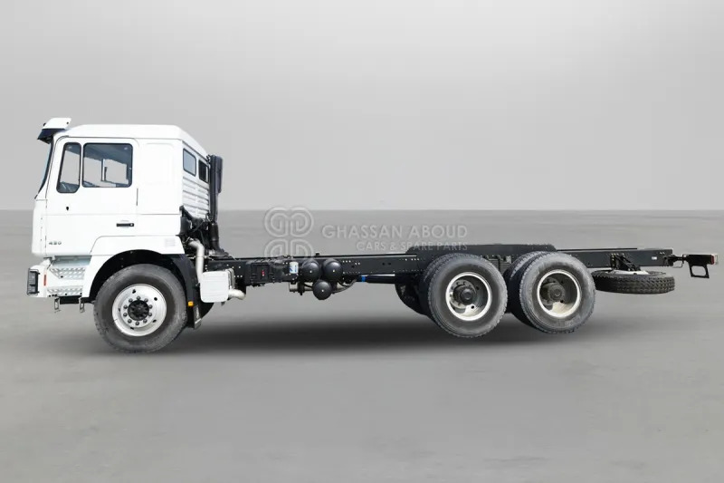 Shacman 6x4 F3000 Chassis - Camión chasis: foto 3 Shacman 6x4 F3000 Chassis - Camión chasis: foto 3