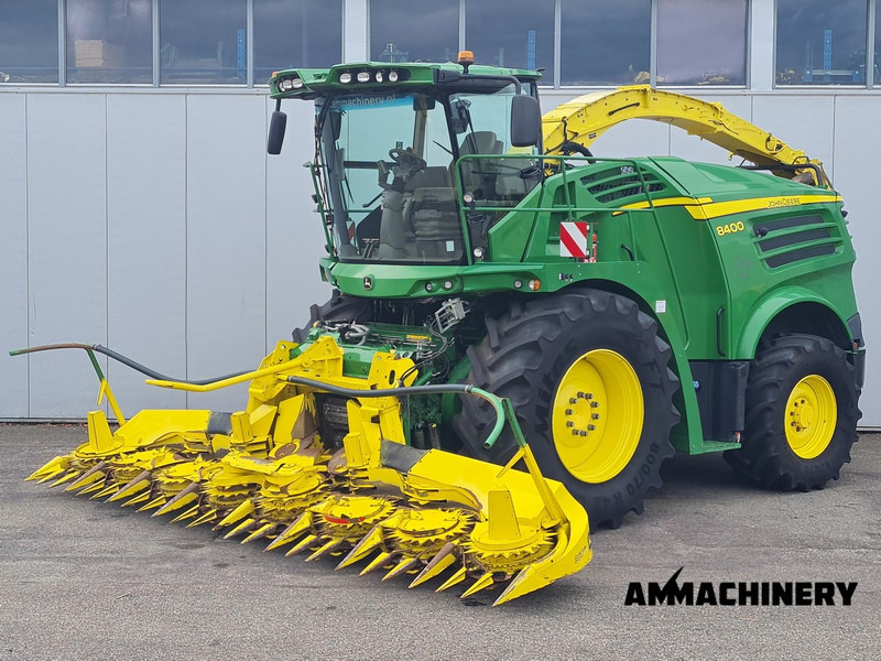 John Deere 8400 Including Kemper 360 Plus - Cosechadora de forraje: foto 1 John Deere 8400 Including Kemper 360 Plus - Cosechadora de forraje: foto 1