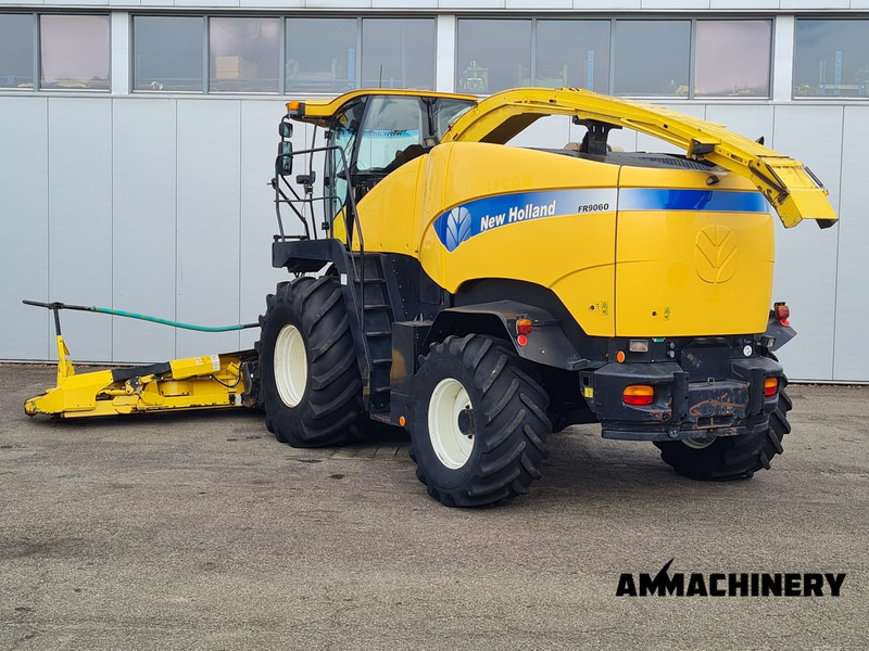 New Holland FR9060 including Kemper 375 Plus - Cosechadora de forraje: foto 3 New Holland FR9060 including Kemper 375 Plus - Cosechadora de forraje: foto 3