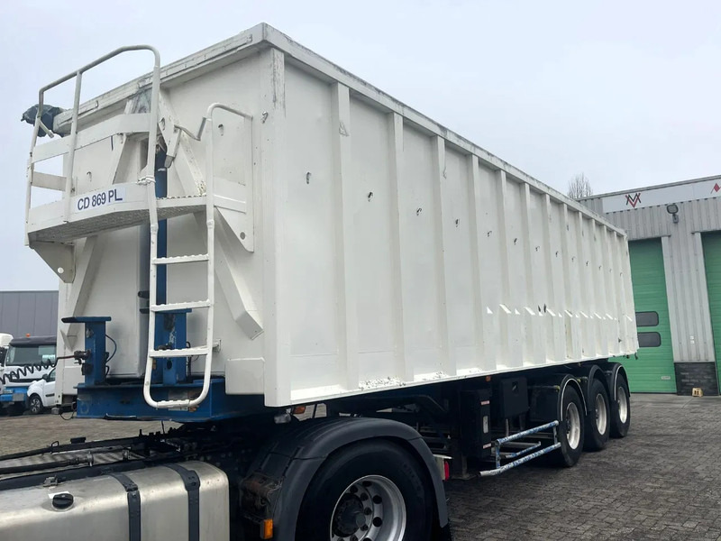 Benalu 50 m3, 5660 kg, 3 axels SPRING - Semirremolque volquete: foto 2 Benalu 50 m3, 5660 kg, 3 axels SPRING - Semirremolque volquete: foto 2