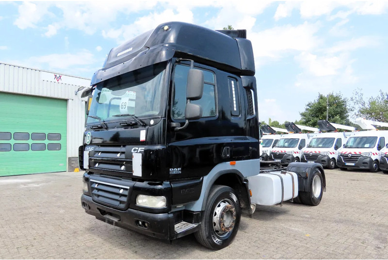 DAF CF 85.460 Manual gearbox - Cabeza tractora: foto 1 DAF CF 85.460 Manual gearbox - Cabeza tractora: foto 1
