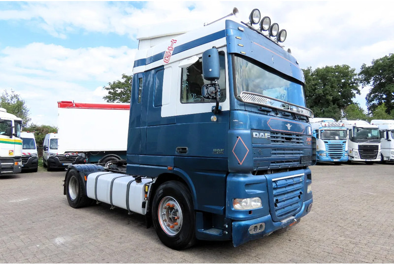 DAF XF 95.530 EURO4. Royal DAF! - Cabeza tractora: foto 3 DAF XF 95.530 EURO4. Royal DAF! - Cabeza tractora: foto 3