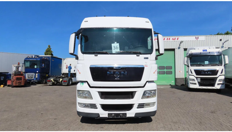 MAN TGX 18.440 Euro 5, Retarder, 2 tanks!! - Cabeza tractora: foto 2 MAN TGX 18.440 Euro 5, Retarder, 2 tanks!! - Cabeza tractora: foto 2
