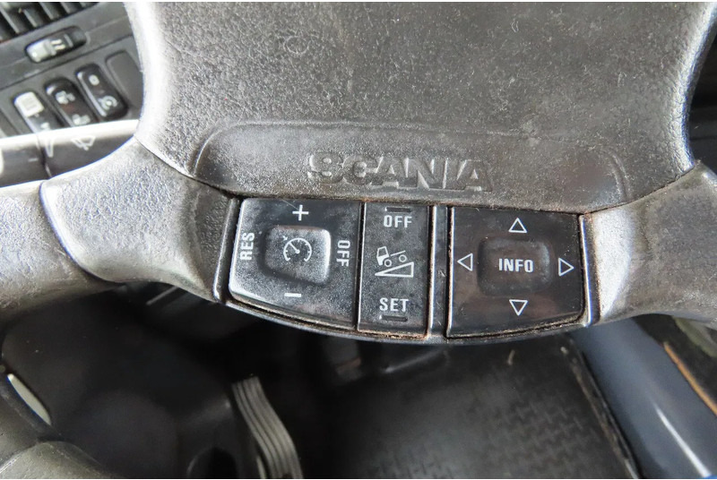 Cabeza tractora Scania R420 2 tanks, 2 beds, manual gearbox: foto 15 Cabeza tractora Scania R420 2 tanks, 2 beds, manual gearbox: foto 15