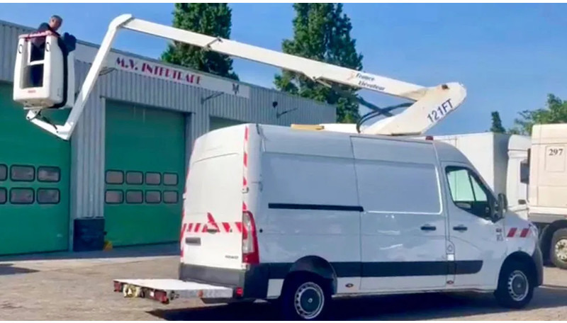 Renault Master 10,5 m, 3500 kg, euro6 - Furgoneta: foto 3 Renault Master 10,5 m, 3500 kg, euro6 - Furgoneta: foto 3