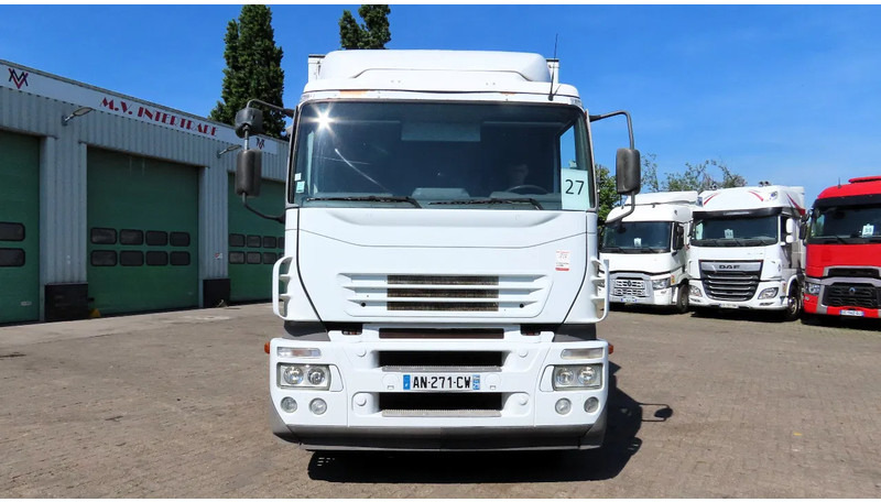 Iveco Stralis 310 8.60m box! Manual gerabox, Great state - Camión caja cerrada: foto 3 Iveco Stralis 310 8.60m box! Manual gerabox, Great state - Camión caja cerrada: foto 3