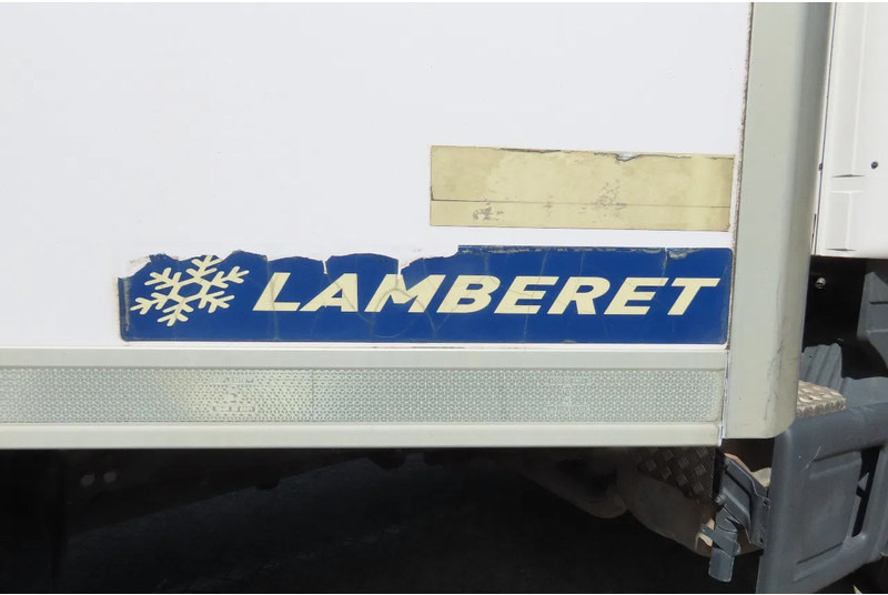 LAMBERET FRC 07/2026 SAF, 5496 diesel hours, CARRIER VECTOR 1550 - Semirremolque frigorífico: foto 5 LAMBERET FRC 07/2026 SAF, 5496 diesel hours, CARRIER VECTOR 1550 - Semirremolque frigorífico: foto 5