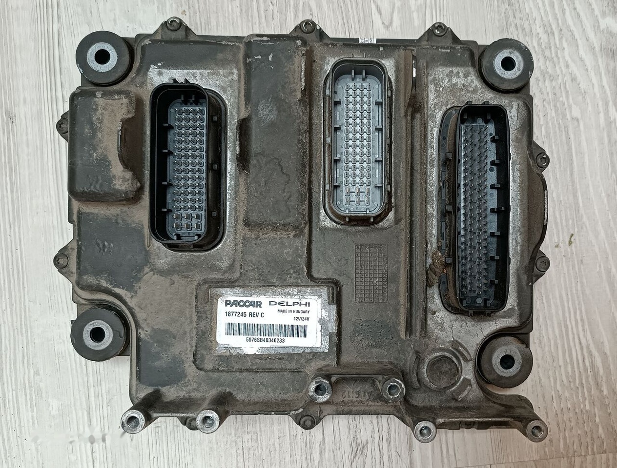 Paccar DAF E6 ECU 1877245 REV C DAF - Unidad de control para Camión: foto 1 Paccar DAF E6 ECU 1877245 REV C DAF - Unidad de control para Camión: foto 1