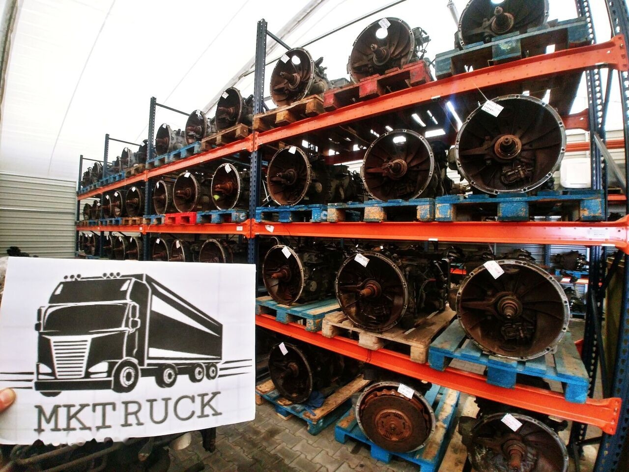 Volvo AT2412C I-SHIFT Volvo FH13 FM13 - Caja de cambios para Camión: foto 3 Volvo AT2412C I-SHIFT Volvo FH13 FM13 - Caja de cambios para Camión: foto 3