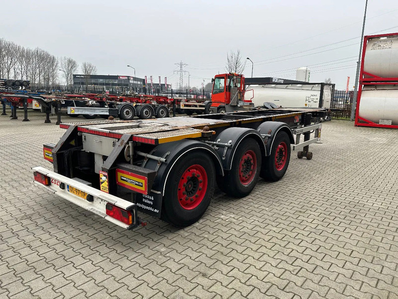 Burg 20FT ADR (EX/II, EX/III, FL, AT) Chassis, Leergewicht : 3.690kg, SAF INTRADISC, 2x Liftachse, NL-Chassis - Semirremolque portacontenedore/ Intercambiable: foto 3 Burg 20FT ADR (EX/II, EX/III, FL, AT) Chassis, Leergewicht : 3.690kg, SAF INTRADISC, 2x Liftachse, NL-Chassis - Semirremolque portacontenedore/ Intercambiable: foto 3