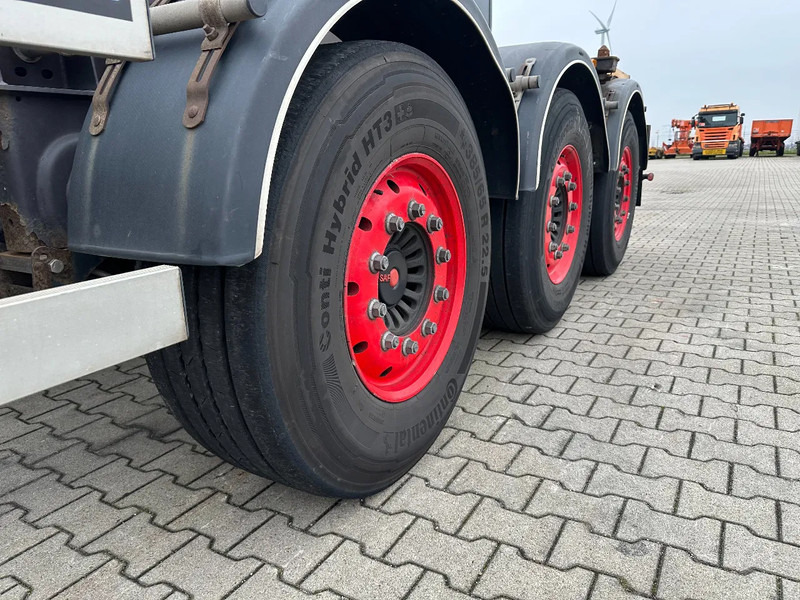 Semirremolque portacontenedore/ Intercambiable Burg 20FT ADR (EX/II, EX/III, FL, AT) Chassis, leeggewicht: 3.690kg, SAF INTRADISC, 2x Liftaxle, NL-chassis, APK: 08-2025: foto 13