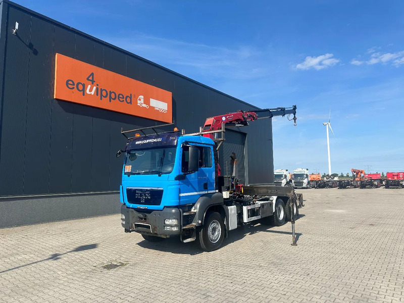 MAN TGS 33.440 6x4, EURO-5, HMF 2030 Crane + VDL HOOK, full spring, manual gearbox, MOT 03/2026 - Camión multibasculante, Camión grúa: foto 1 MAN TGS 33.440 6x4, EURO-5, HMF 2030 Crane + VDL HOOK, full spring, manual gearbox, MOT 03/2026 - Camión multibasculante, Camión grúa: foto 1
