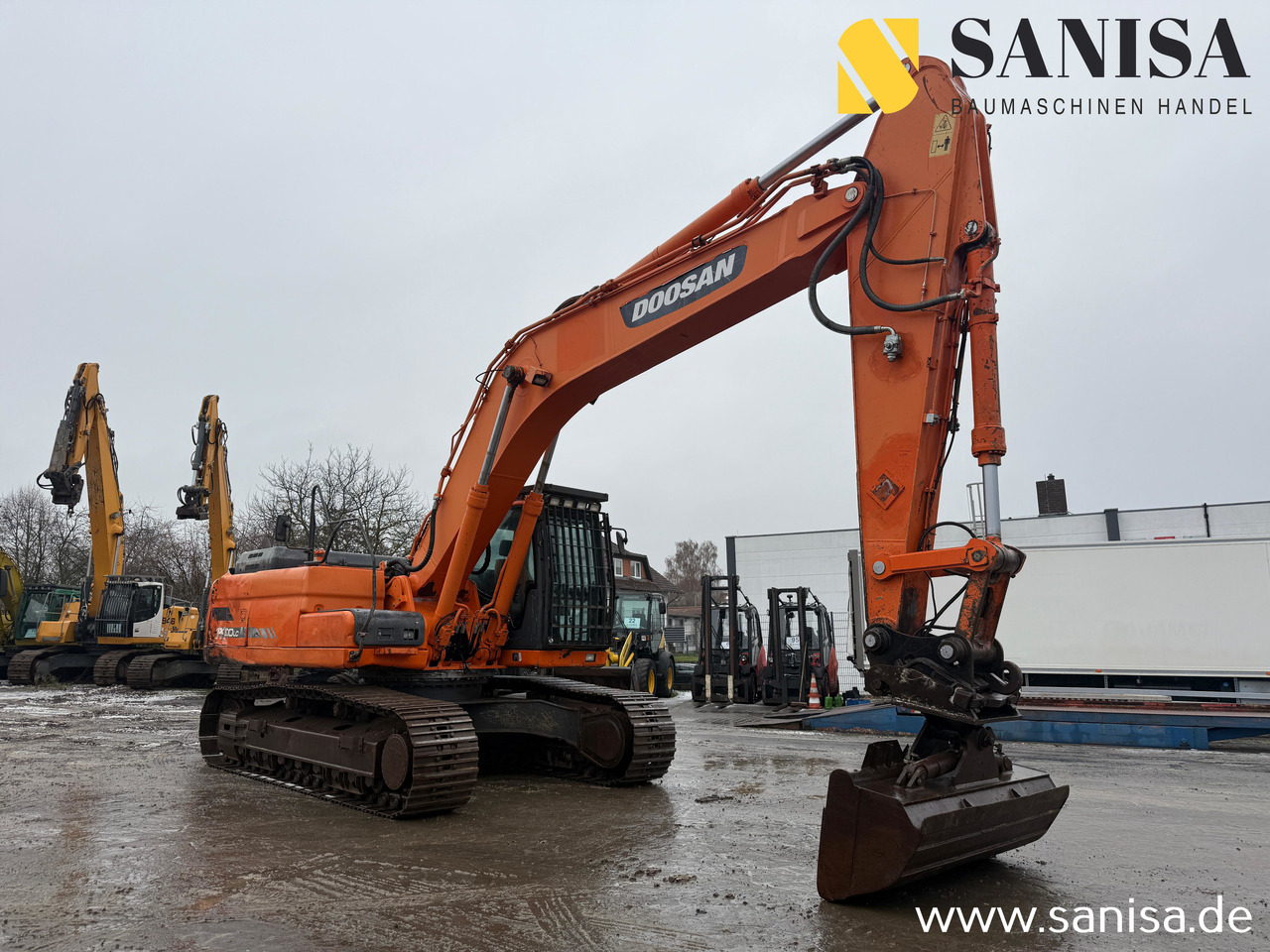 DOOSAN Doosan DX300 LC-3/Mono - Excavadora de cadenas: foto 1 DOOSAN Doosan DX300 LC-3/Mono - Excavadora de cadenas: foto 1