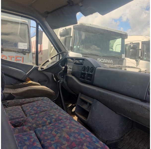 Mercedes-Benz TN-412-DD - Furgoneta caja abierta: foto 5 Mercedes-Benz TN-412-DD - Furgoneta caja abierta: foto 5