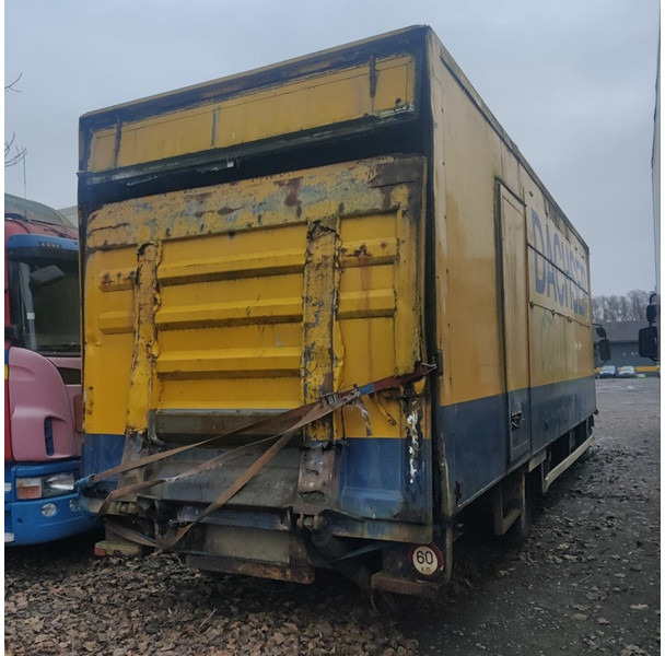 Renault MIDLUM - Camión caja cerrada: foto 5 Renault MIDLUM - Camión caja cerrada: foto 5