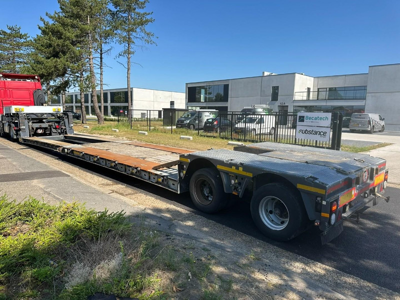 Kässbohrer LB2 48T - LOWBED - TIEFBETT / REMOVABLE NECK - ABNEHMBARE SCHWANENHALS - HYDR STEERING AXLES / LENKACHSEN - BPW - Semirremolque góndola rebajadas: foto 3 Kässbohrer LB2 48T - LOWBED - TIEFBETT / REMOVABLE NECK - ABNEHMBARE SCHWANENHALS - HYDR STEERING AXLES / LENKACHSEN - BPW - Semirremolque góndola rebajadas: foto 3