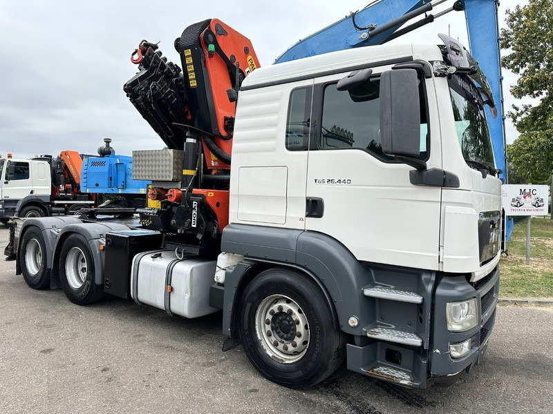 MAN TGS 26.440 6X4 + (22m) CRANE PALFINGER PK62002 E 6x H + 1ME - RETARDER - EURO 5 - BE TRUCK - Camión grúa: foto 2 MAN TGS 26.440 6X4 + (22m) CRANE PALFINGER PK62002 E 6x H + 1ME - RETARDER - EURO 5 - BE TRUCK - Camión grúa: foto 2