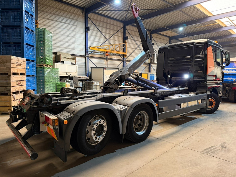 MAN TGX 26.400 6X2 + HOOKLIFT PALIFT 20T - LIFT + STEERING AXLE - EURO 5 - SLEEPERCAB - BE TRUCK - Camión multibasculante: foto 3 MAN TGX 26.400 6X2 + HOOKLIFT PALIFT 20T - LIFT + STEERING AXLE - EURO 5 - SLEEPERCAB - BE TRUCK - Camión multibasculante: foto 3