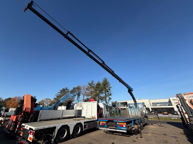 Renault C480 8x4 TRIDEM + CRANE (20m!) PALFINGER PK33002-EH E (6x) - PLATFORM 8m25 - LIFT/STEERING - GOOD TIRES - BE TRUCK - Camión grúa: foto 5 Renault C480 8x4 TRIDEM + CRANE (20m!) PALFINGER PK33002-EH E (6x) - PLATFORM 8m25 - LIFT/STEERING - GOOD TIRES - BE TRUCK - Camión grúa: foto 5