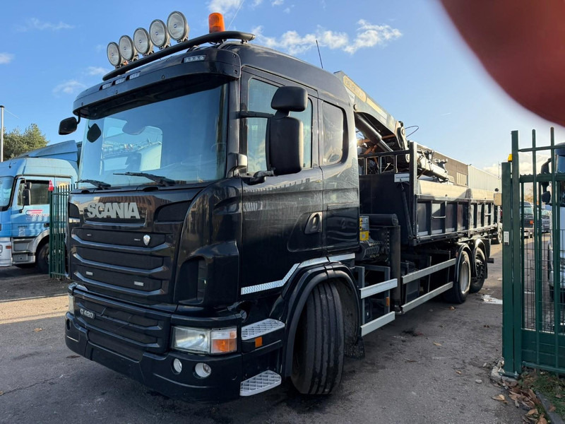 Scania G420 6x2 TIPPER + CRANE PALFINGER PK22002 C (4x) + GRABBER - LIFT + STEERING AXLE - DAMAGED CRANE - Camión volquete, Camión grúa: foto 3 Scania G420 6x2 TIPPER + CRANE PALFINGER PK22002 C (4x) + GRABBER - LIFT + STEERING AXLE - DAMAGED CRANE - Camión volquete, Camión grúa: foto 3