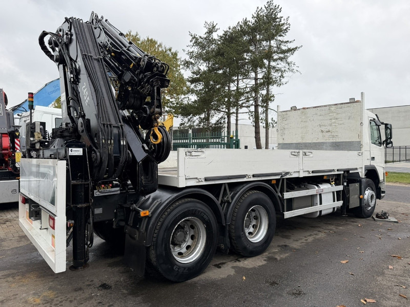 Volvo FM 300 6x4 + (25.8m!) CRANE HIAB 245 E-5 + JIB 65 X-3 + 2 ME - *228.000km* - MANUAL - A/C - EURO 3 - BELGIAN TRUCK - Camión grúa: foto 4 Volvo FM 300 6x4 + (25.8m!) CRANE HIAB 245 E-5 + JIB 65 X-3 + 2 ME - *228.000km* - MANUAL - A/C - EURO 3 - BELGIAN TRUCK - Camión grúa: foto 4