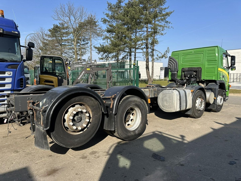 Volvo FM 340 8x2 CHASSIS (7m35) - LIFT+STEERING AXLE - MANUAL GEARBOX - EURO 3 - TÜV 05/2025 - BE TRUCK - Camión chasis: foto 5 Volvo FM 340 8x2 CHASSIS (7m35) - LIFT+STEERING AXLE - MANUAL GEARBOX - EURO 3 - TÜV 05/2025 - BE TRUCK - Camión chasis: foto 5