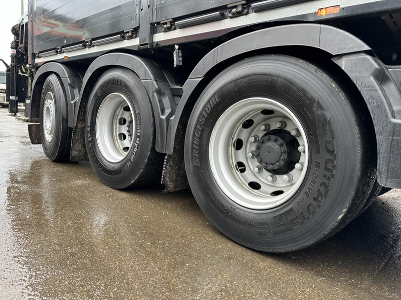 Volvo FM 460 8x4 TRIDEM + CRANE HIAB 192 E-5 X HIPRO - DYNAMIC STEERING - 364.000km - TOP CONDITION - Camión caja abierta, Camión grúa: foto 5 Volvo FM 460 8x4 TRIDEM + CRANE HIAB 192 E-5 X HIPRO - DYNAMIC STEERING - 364.000km - TOP CONDITION - Camión caja abierta, Camión grúa: foto 5