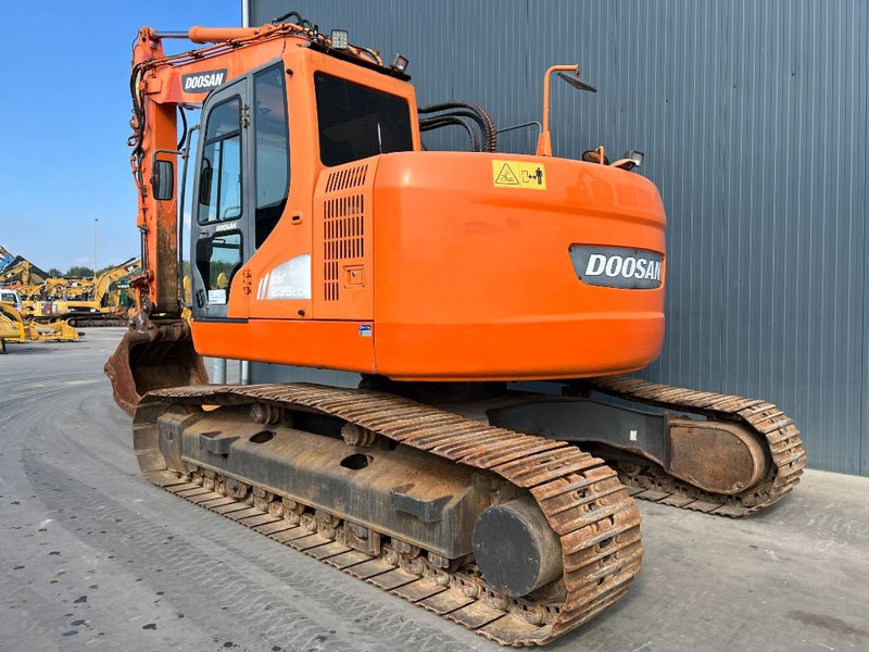 Doosan DX235LCR - Excavadora de cadenas: foto 3 Doosan DX235LCR - Excavadora de cadenas: foto 3