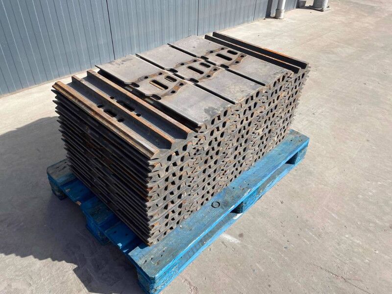 Hyundai R210 / R215 / R220 / R235 / R250 / R260 - Bastidor/ Chasis para Maquinaria de construcción: foto 1 Hyundai R210 / R215 / R220 / R235 / R250 / R260 - Bastidor/ Chasis para Maquinaria de construcción: foto 1