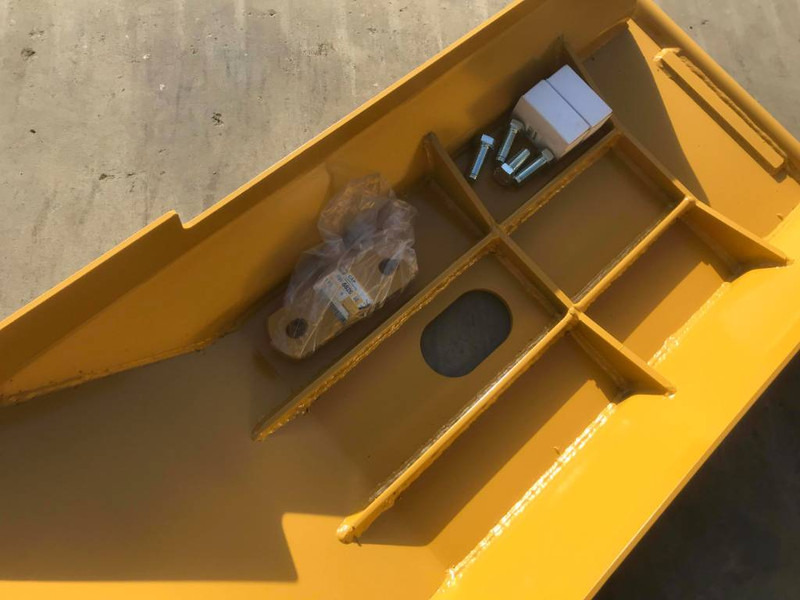 Cat Transmission Protection 12H / 12K / 140H / 140K / - Implemento para Maquinaria de construcción: foto 3 Cat Transmission Protection 12H / 12K / 140H / 140K / - Implemento para Maquinaria de construcción: foto 3
