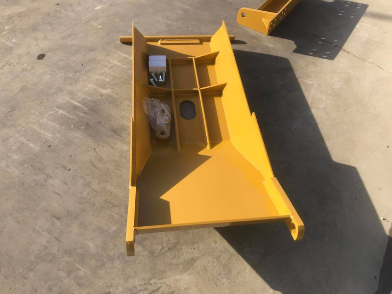 Cat Transmission Protection 12H / 12K / 140H / 140K / - Implemento para Maquinaria de construcción: foto 4 Cat Transmission Protection 12H / 12K / 140H / 140K / - Implemento para Maquinaria de construcción: foto 4