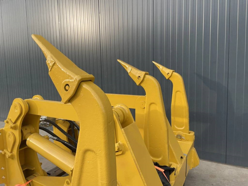 Komatsu D85 - Implemento para Maquinaria de construcción: foto 5 Komatsu D85 - Implemento para Maquinaria de construcción: foto 5