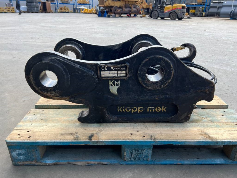 KLEPP MEK KM70 M - 323D - Acoplamiento rápido para Maquinaria de construcción: foto 4 KLEPP MEK KM70 M - 323D - Acoplamiento rápido para Maquinaria de construcción: foto 4