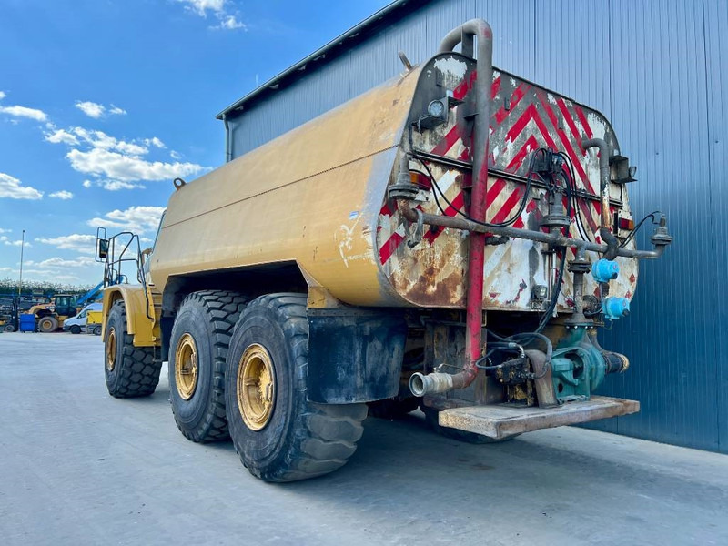 Cat 740 Water Truck - Maquinaria de construcción: foto 3 Cat 740 Water Truck - Maquinaria de construcción: foto 3