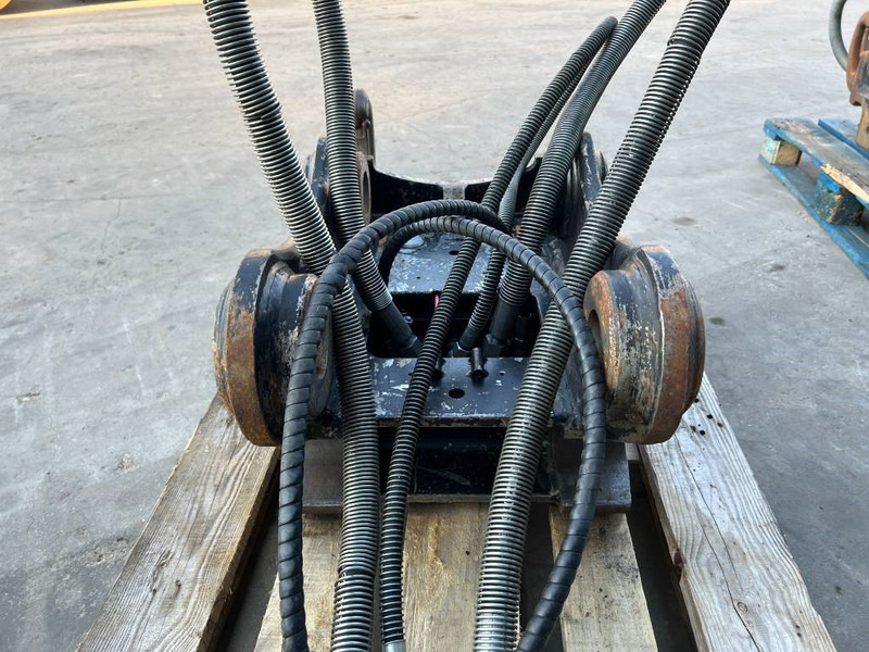 OilQuick OQ65 - M314F / M316F / M318F - Acoplamiento rápido para Maquinaria de construcción: foto 5 OilQuick OQ65 - M314F / M316F / M318F - Acoplamiento rápido para Maquinaria de construcción: foto 5