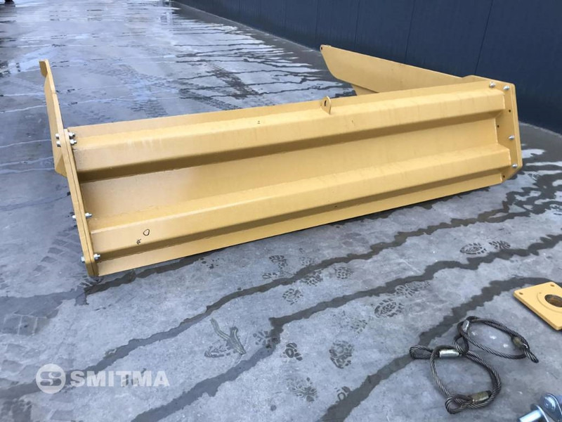 Volvo A25D - Trampilla elevadora para Maquinaria de construcción: foto 5 Volvo A25D - Trampilla elevadora para Maquinaria de construcción: foto 5
