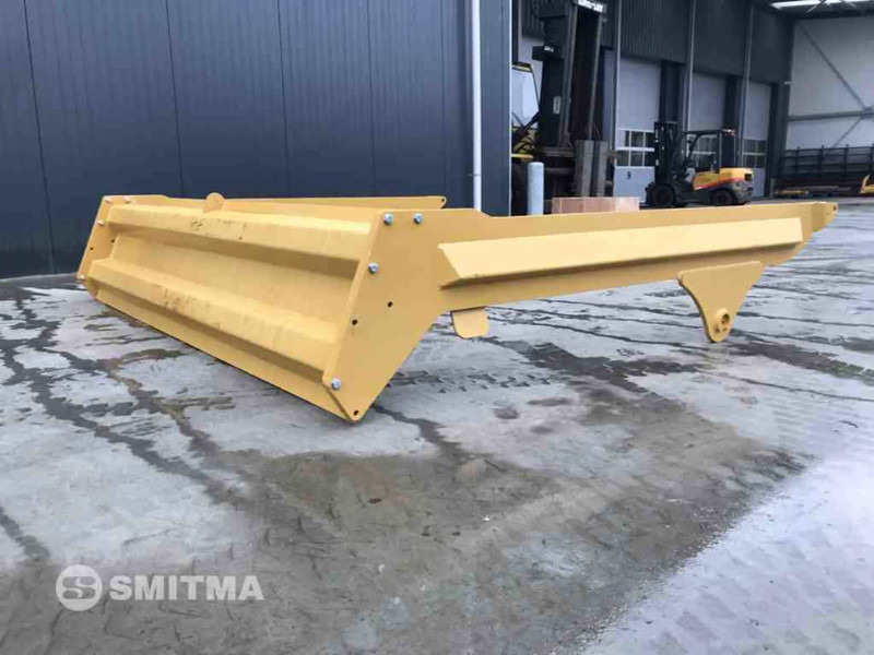 Trampilla elevadora para Maquinaria de construcción nuevo Volvo A35D: foto 1
