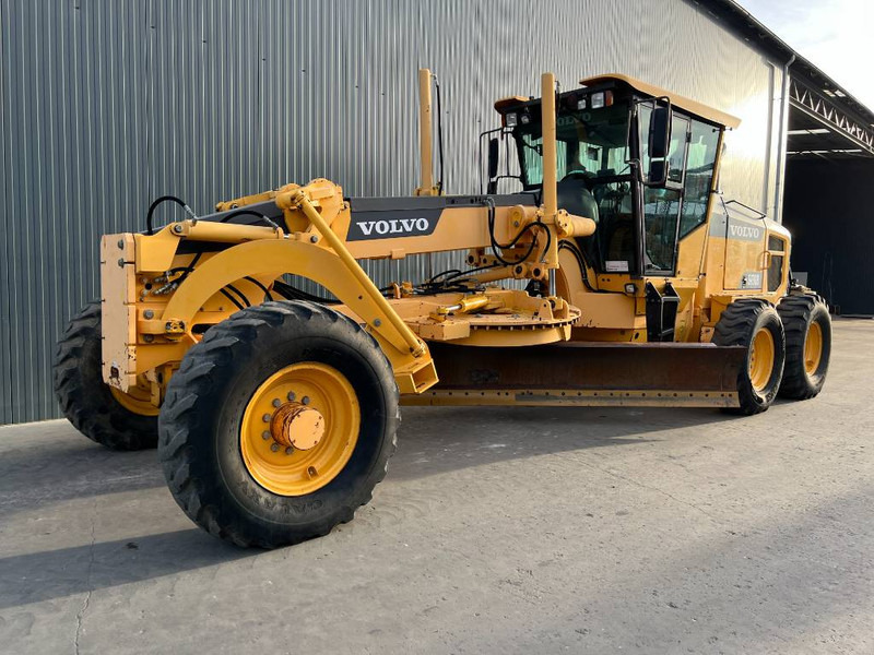 Grader Volvo G930B: foto 1