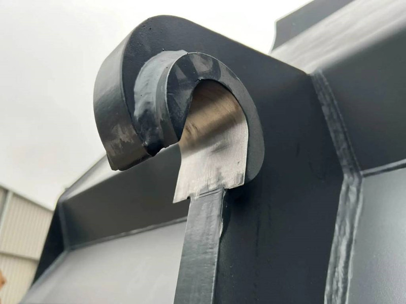 Volvo ISO / Lundberg - Caterpillar 950M - Cazo para Maquinaria de construcción: foto 4 Volvo ISO / Lundberg - Caterpillar 950M - Cazo para Maquinaria de construcción: foto 4