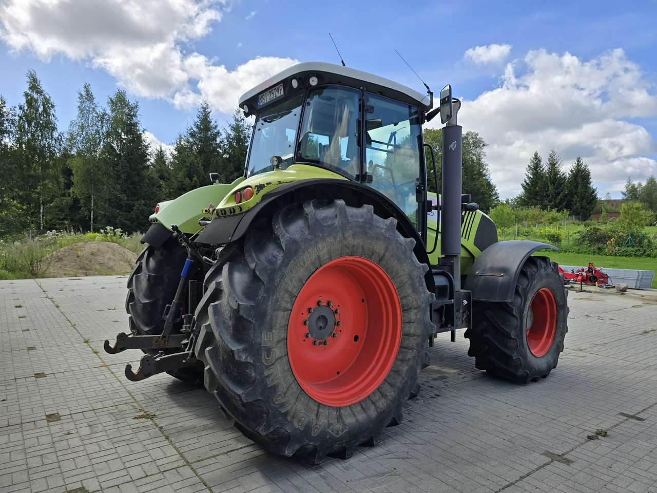 CLAAS AXION 850 - Tractor: foto 4 CLAAS AXION 850 - Tractor: foto 4