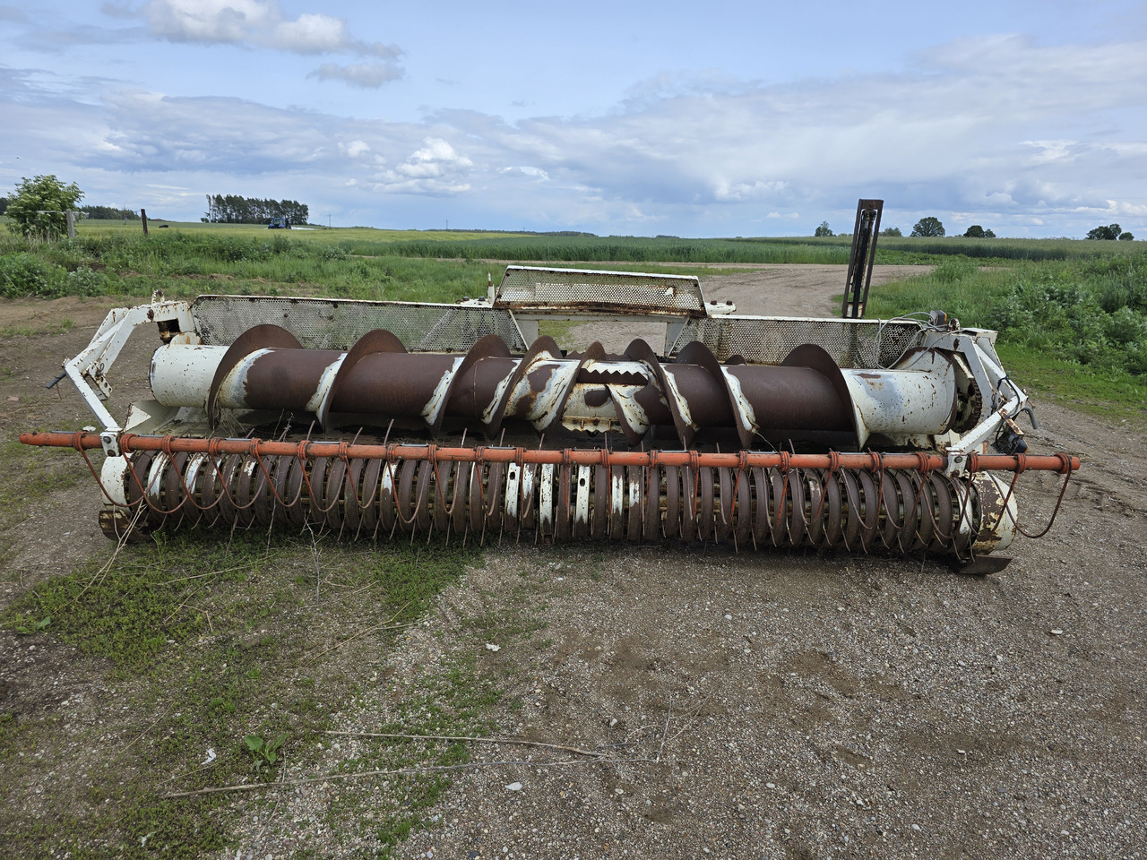 IDASS UNIVERSEL RG-4,17 (RC-4,17) - Accesorios para cosechadoras de forraje: foto 3 IDASS UNIVERSEL RG-4,17 (RC-4,17) - Accesorios para cosechadoras de forraje: foto 3