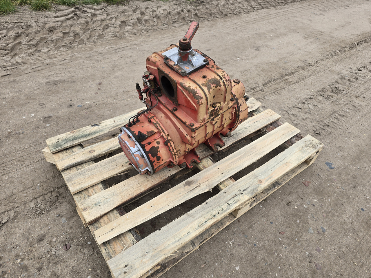 JUROP PNE 102 M (A 60 M) - Cuba de purín: foto 2 JUROP PNE 102 M (A 60 M) - Cuba de purín: foto 2