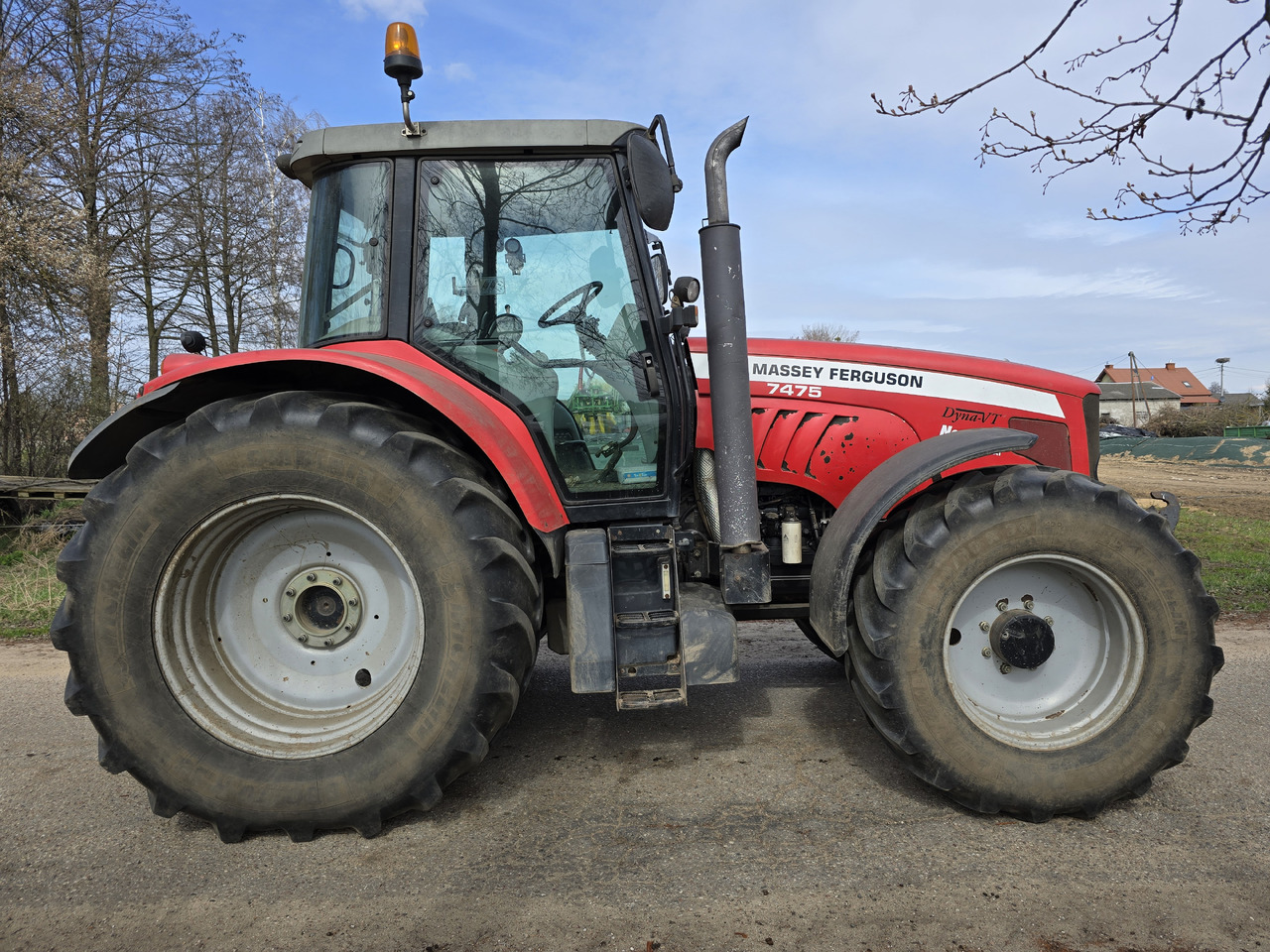 MASSEY-FERGUSON 7475 Dyna-VT - Tractor: foto 4 MASSEY-FERGUSON 7475 Dyna-VT - Tractor: foto 4