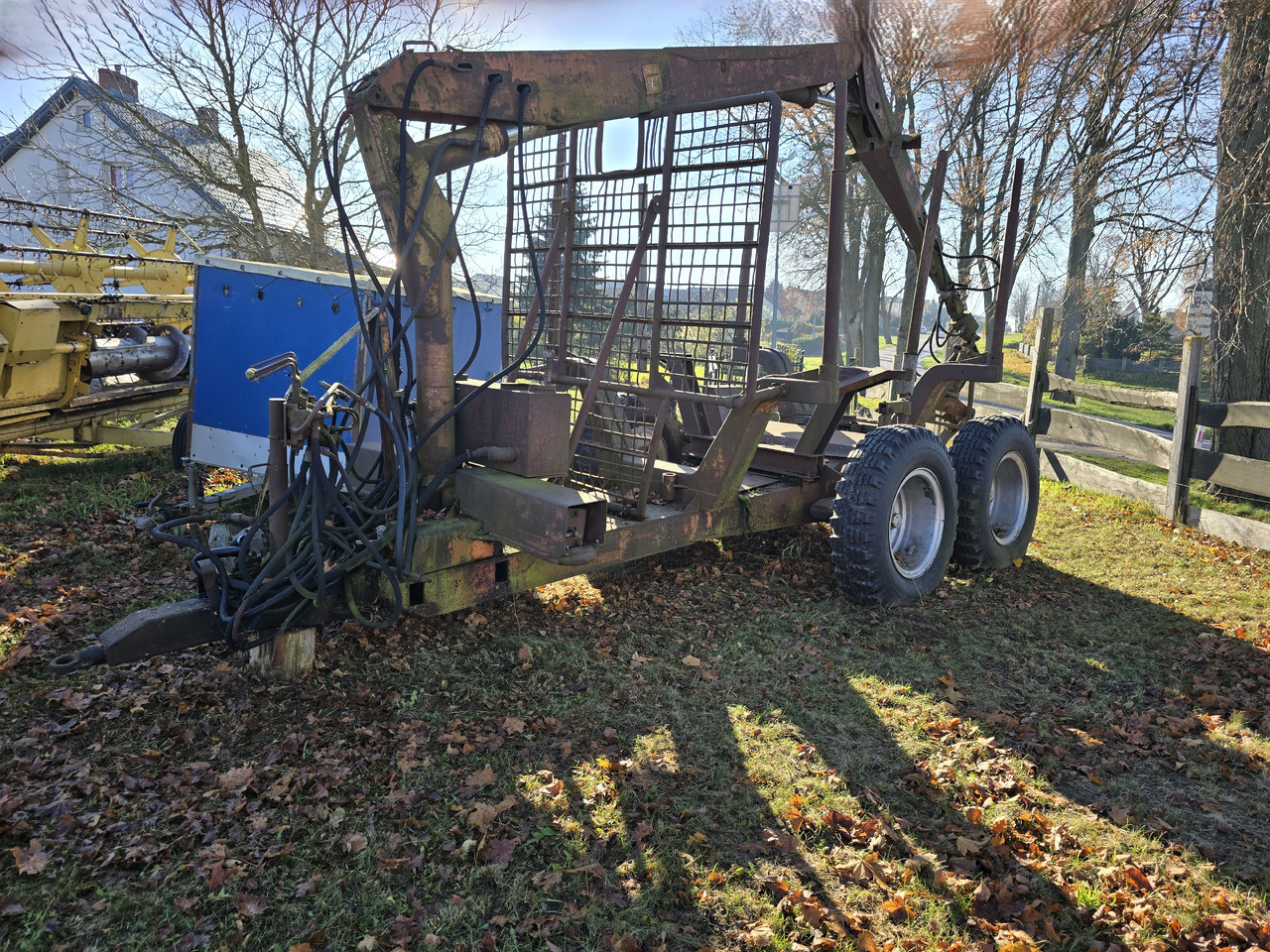 Przyczepa leśna do zrywki - Remolque agrícola: foto 1 Przyczepa leśna do zrywki - Remolque agrícola: foto 1