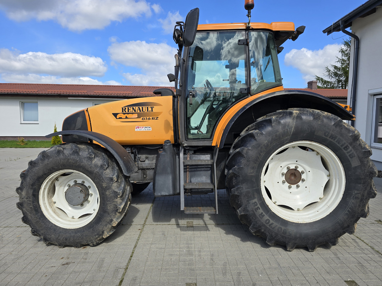 RENAULT Ares 816 RZ - Tractor: foto 1 RENAULT Ares 816 RZ - Tractor: foto 1