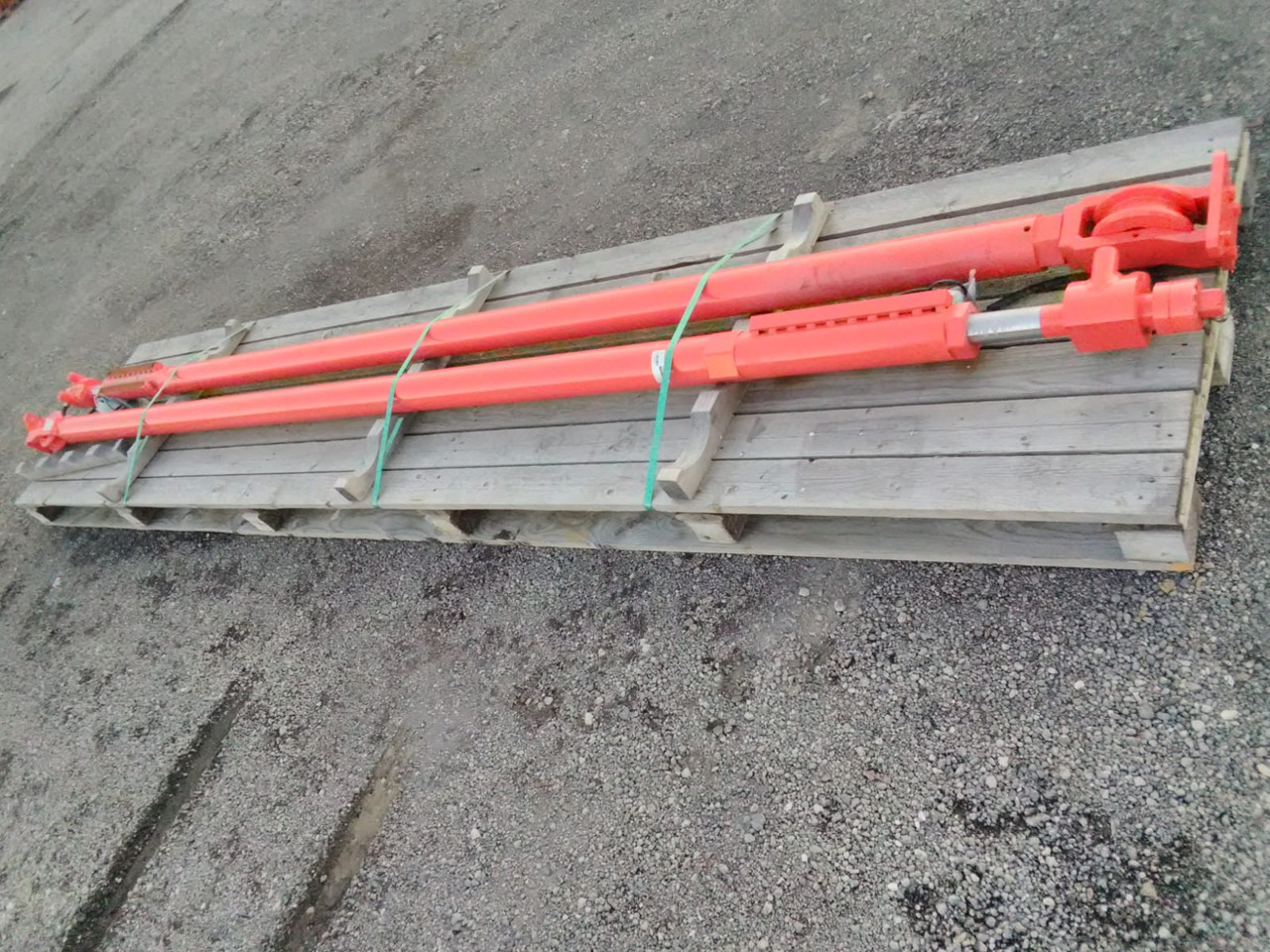 Cilindro hidráulico para Perforadora SANDVIK BG01194489: foto 1