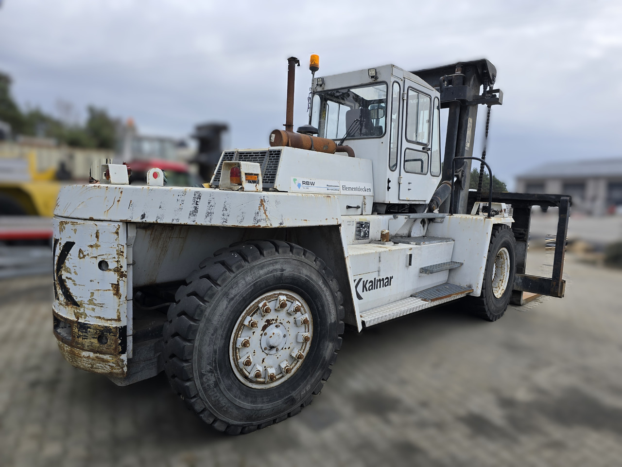 Kalmar DC18-1200N LB - Camión portacontenedore/ Intercambiable: foto 5 Kalmar DC18-1200N LB - Camión portacontenedore/ Intercambiable: foto 5