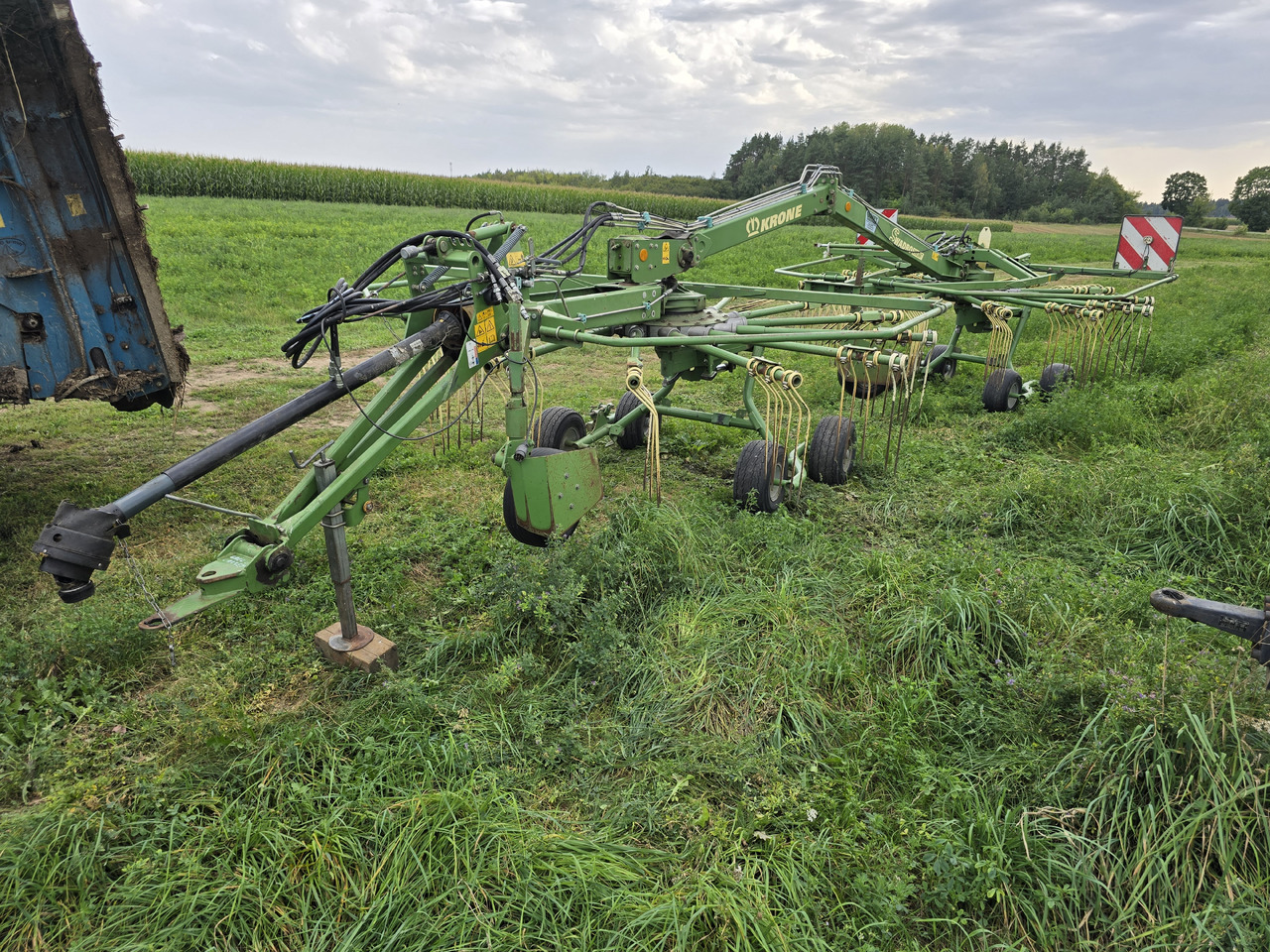 Krone Swadro 710/26T - Henificadora: foto 3 Krone Swadro 710/26T - Henificadora: foto 3
