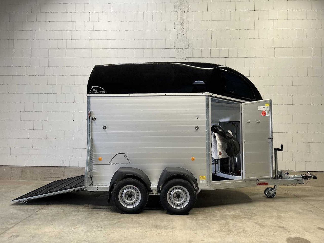 BOECKMANN Big Champion SKA WCF Pferdeanhänger - Remolque para caballos: foto 1 BOECKMANN Big Champion SKA WCF Pferdeanhänger - Remolque para caballos: foto 1